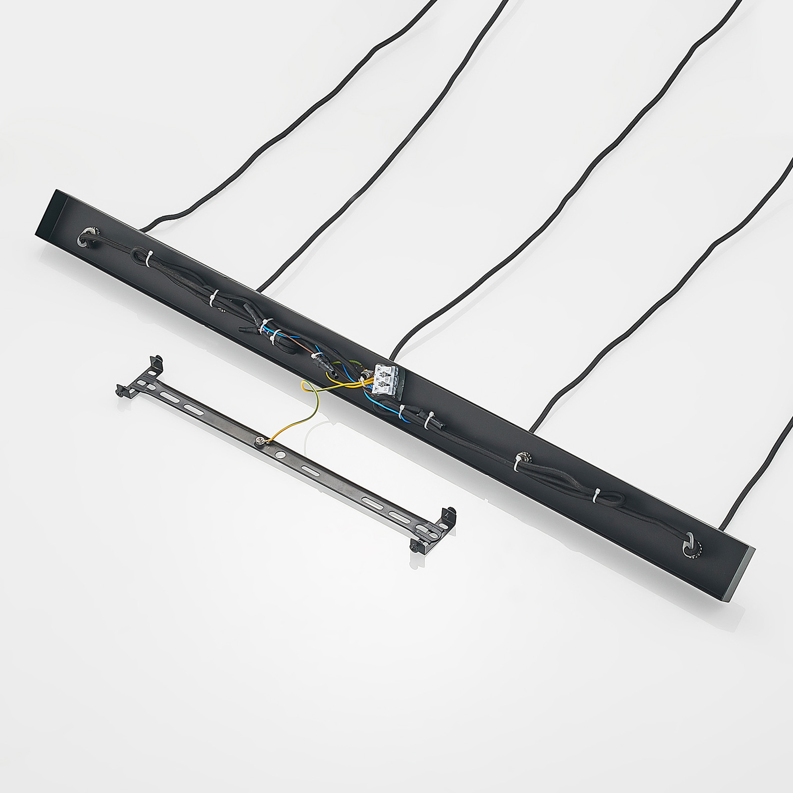 Lucande Andrik -riippuvalo, 5-lamppuinen, Ympyrät - Image 4