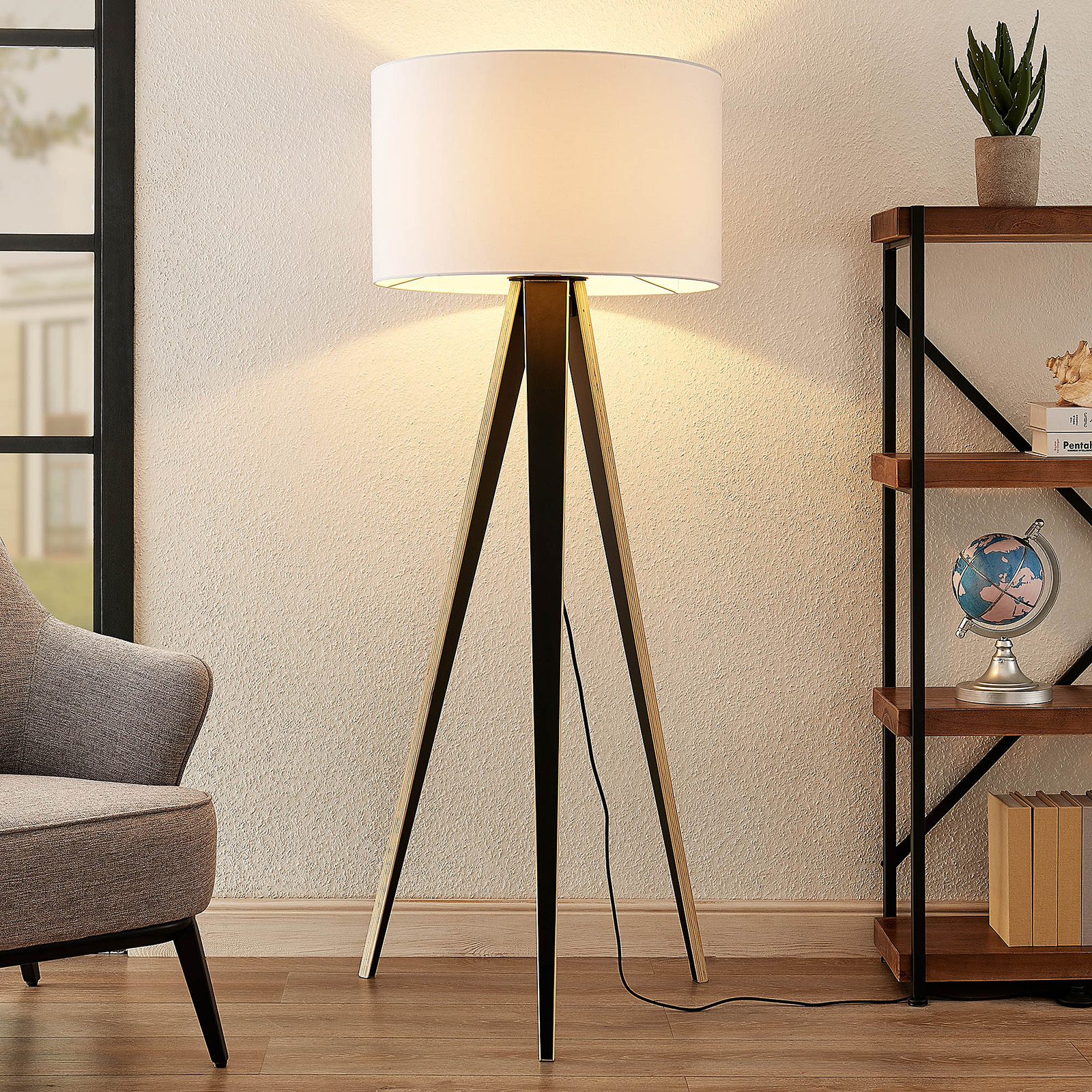 Lucande Bodhi -lattiavalo Kolmijalalla, Valkoinen - Image 9