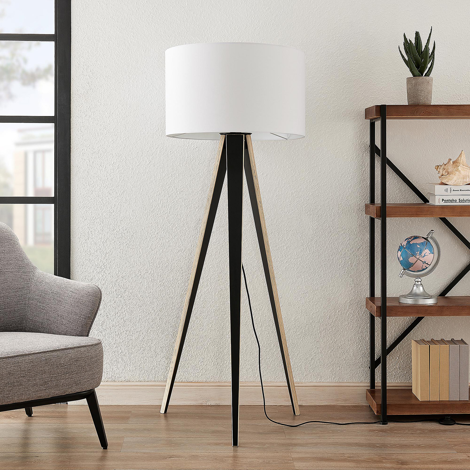 Lucande Bodhi -lattiavalo Kolmijalalla, Valkoinen