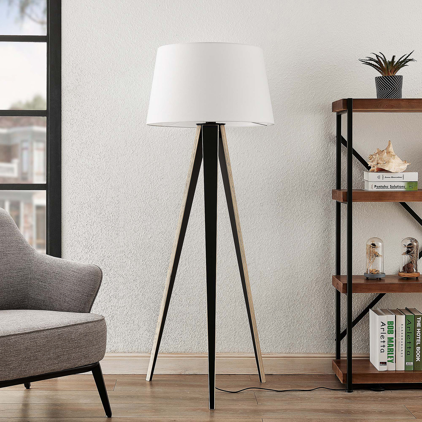 Lucande Bodhi -lattiavalo Kolmijalalla, Valkoinen