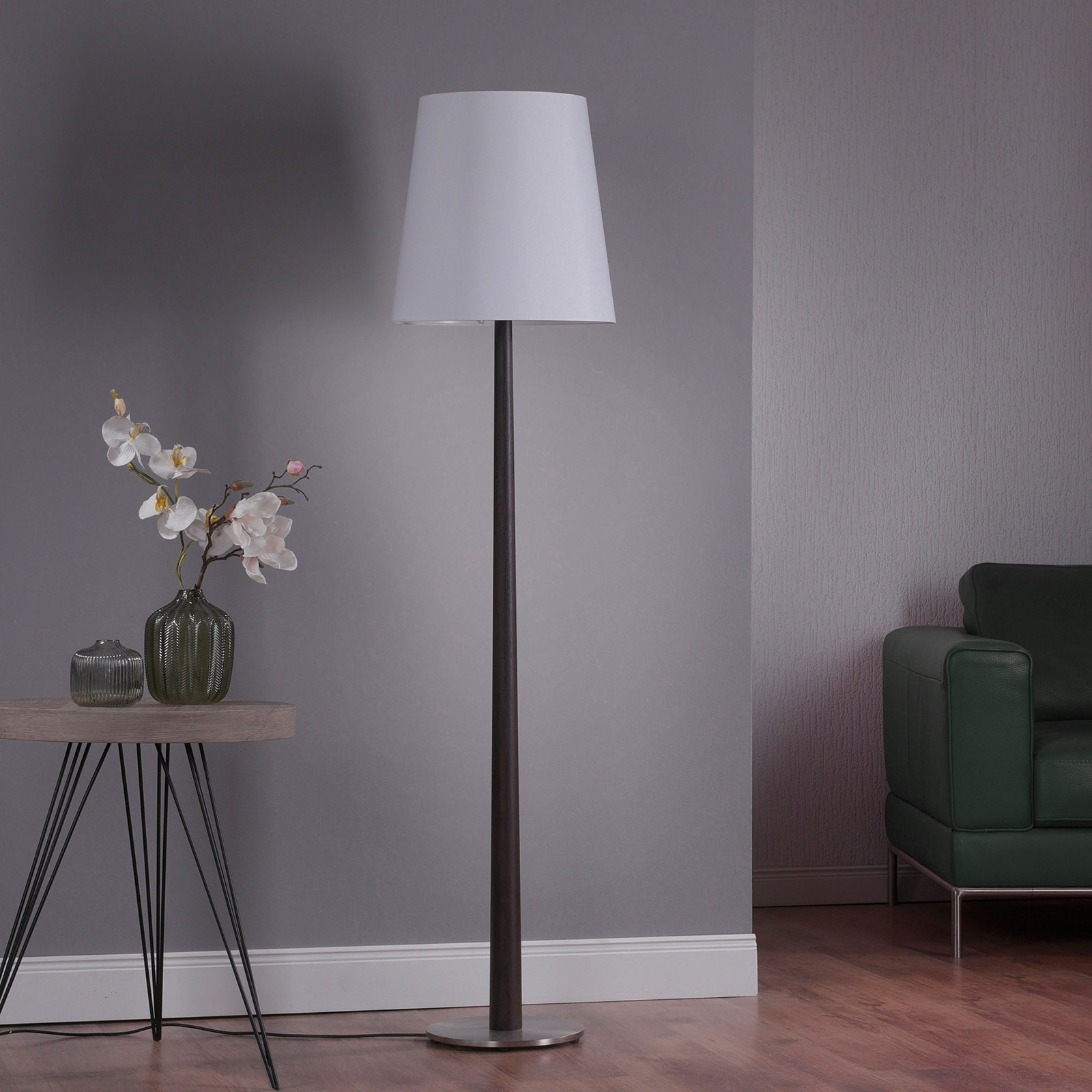 Lucande Elif Lattia Valkoinen Kartiomainen Tumma