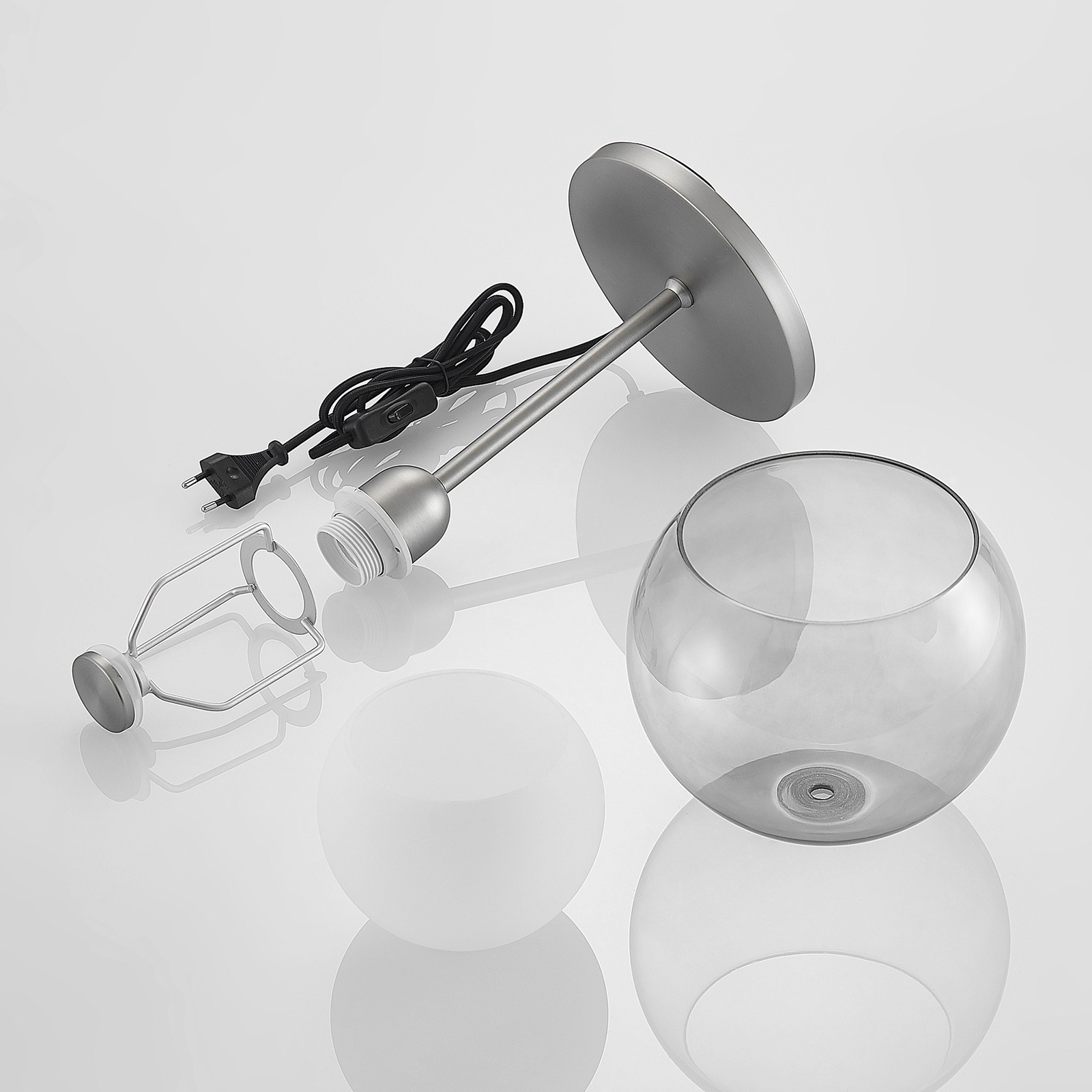 Lucande Kaiya -pöytävalaisin Lasivarjostimella - Image 8