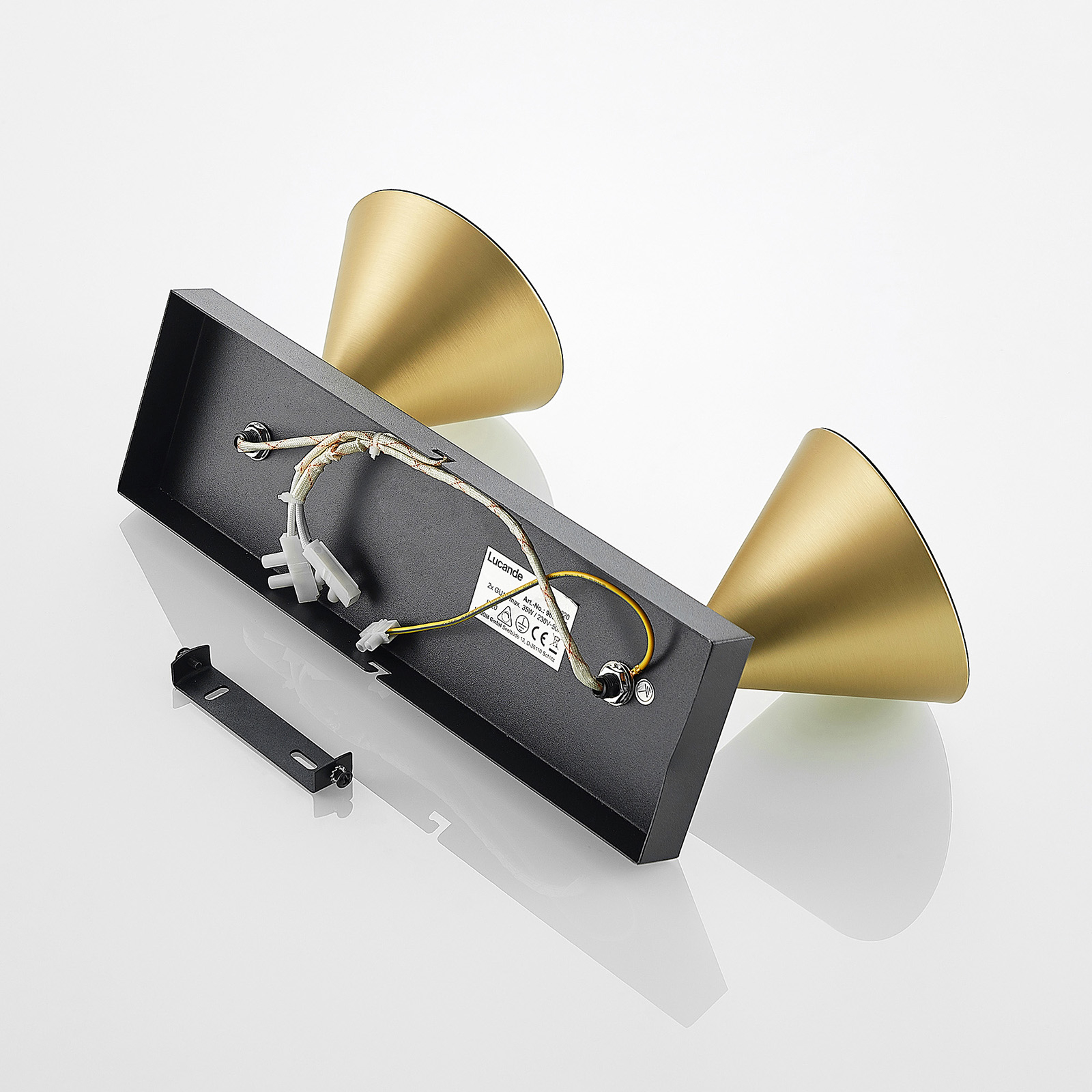 Lucande Kartio -kattovalaisin, 2-lamp., Messinki - Image 8