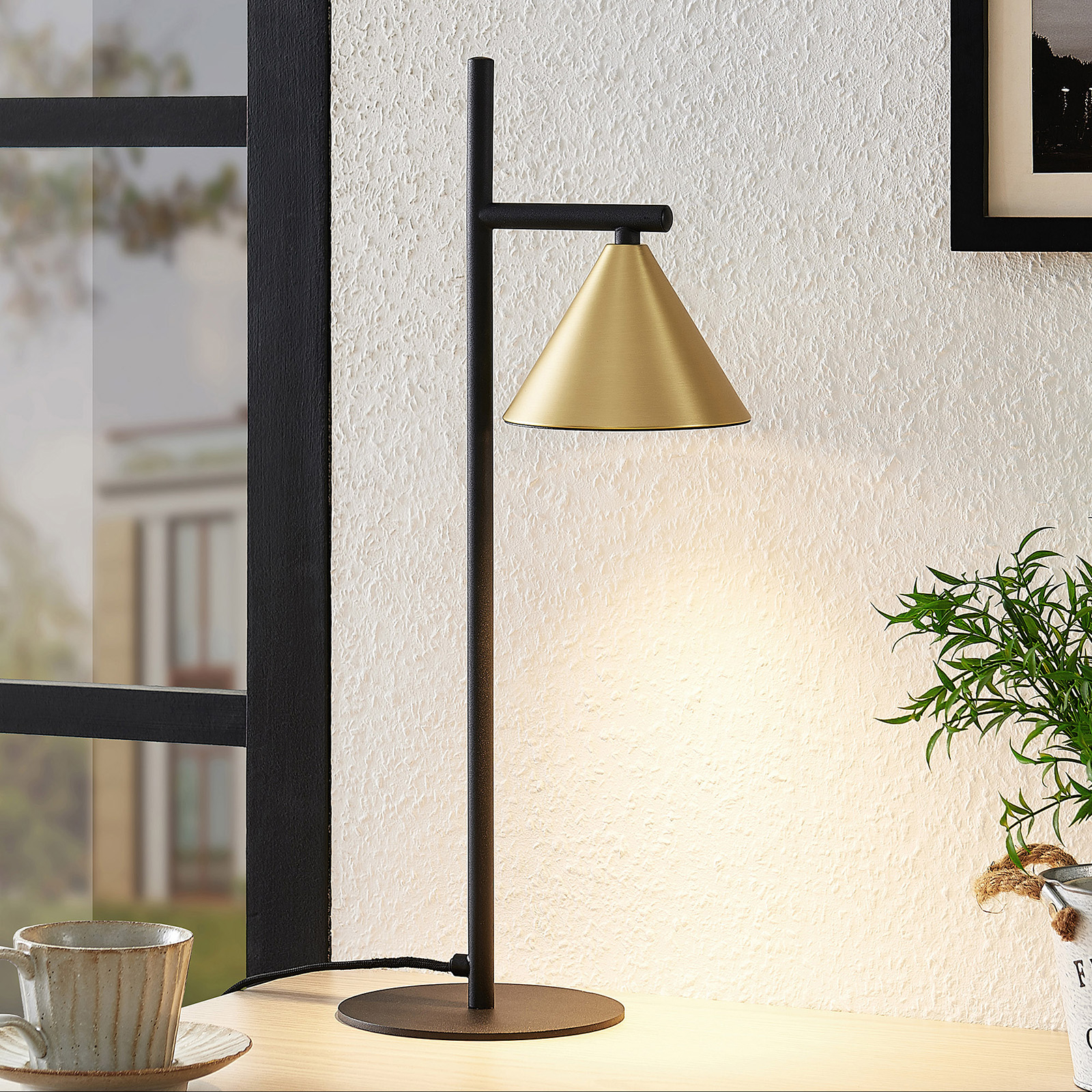 Lucande Kartio -pöytävalaisin, Messinki - Image 9