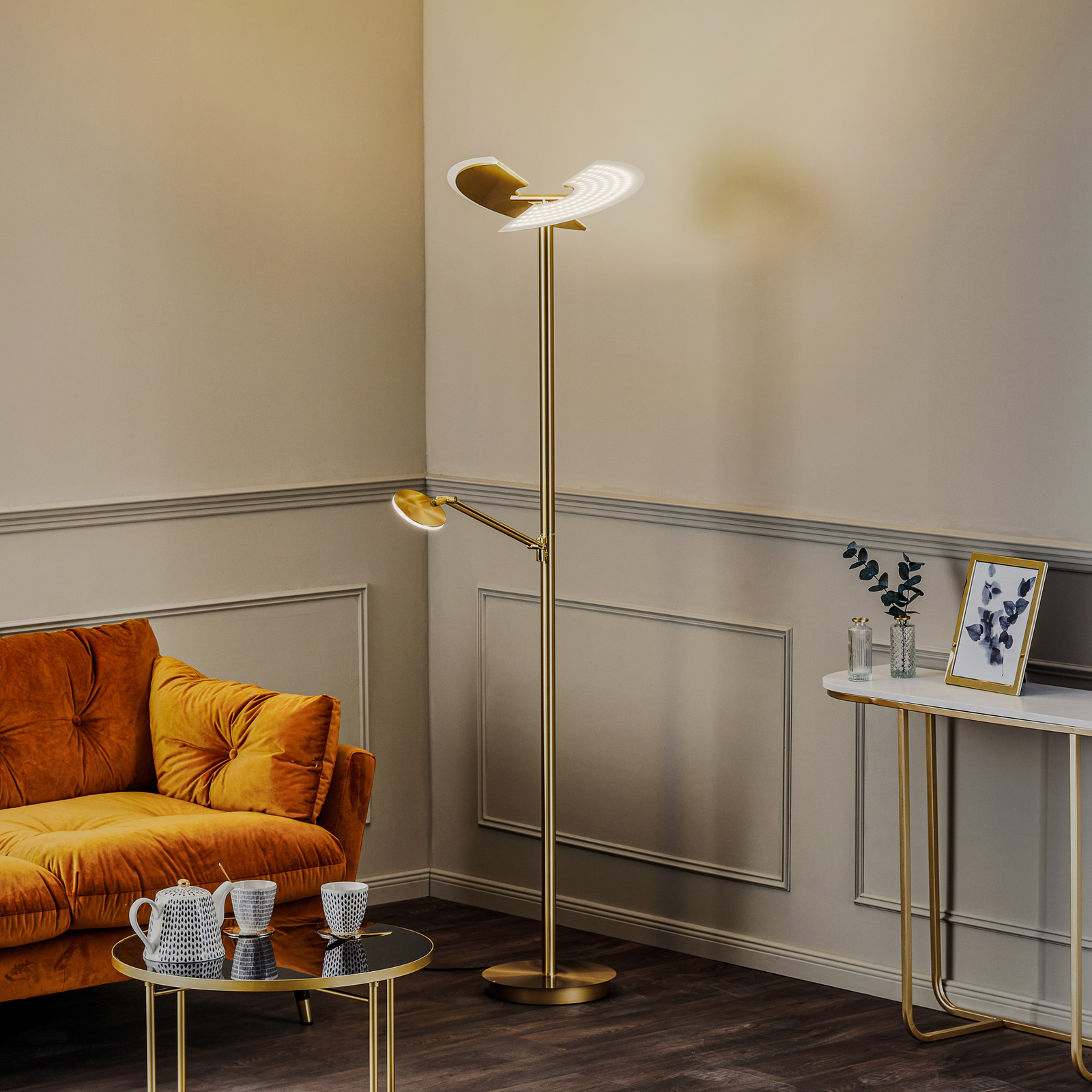 Lucande Kohen-LED-lattiavalo, Messinkiä, Lukuvarsi - Image 8