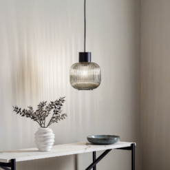 Lucande Lomeris -riippuvalo 1 Lamppu, Savunharmaa