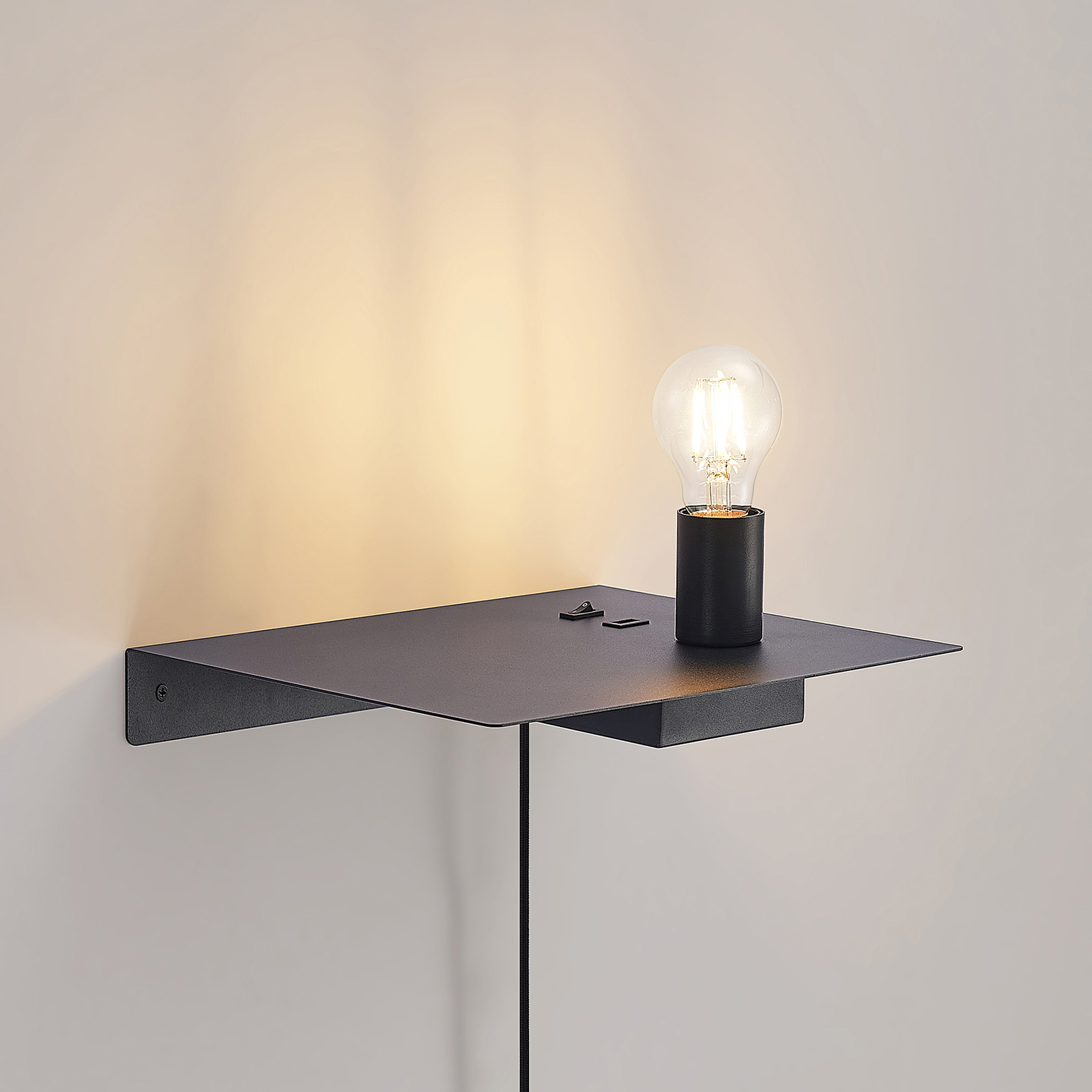 Lucande Malvina -seinälamppu, Taso, USB, Musta - Image 3