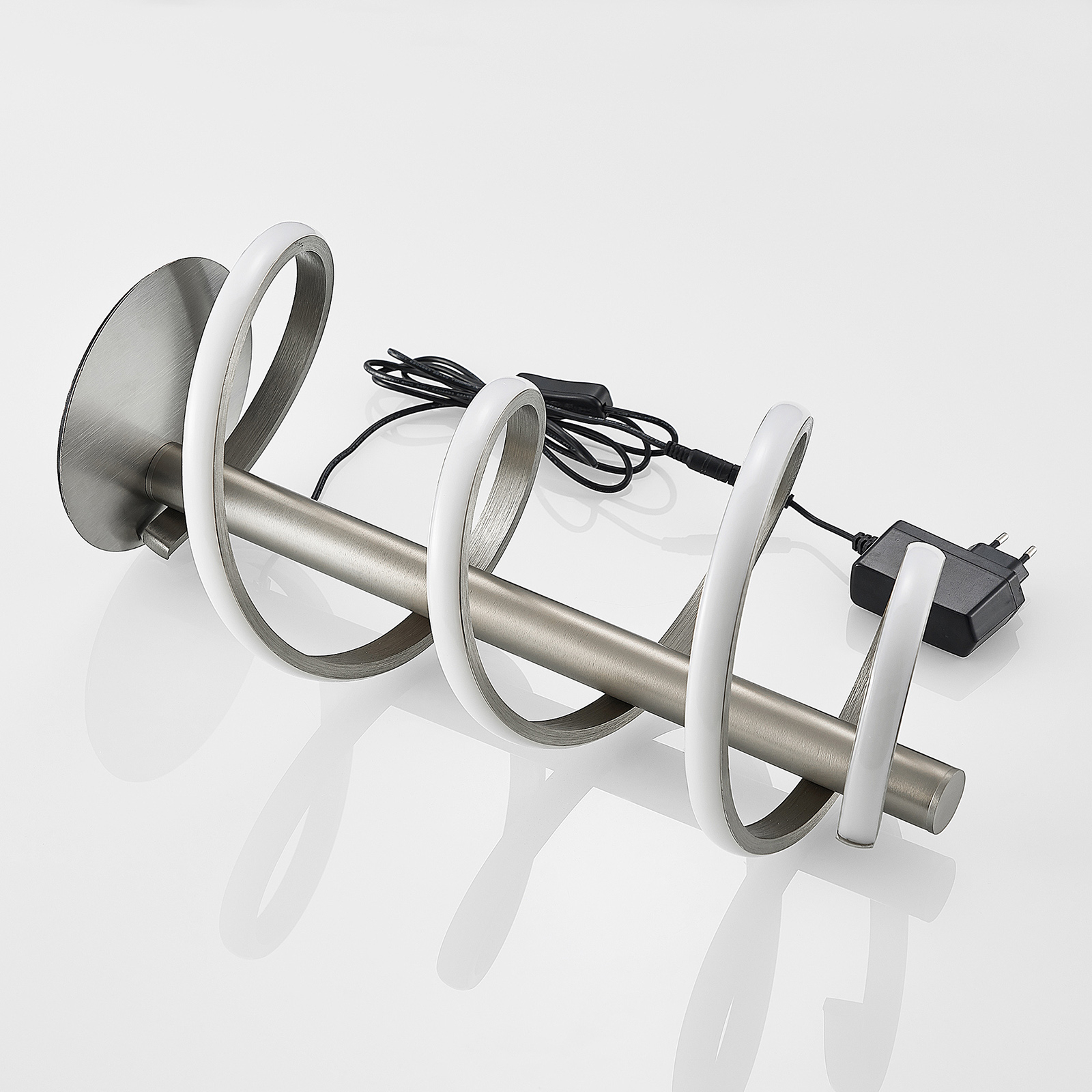 Lucande Milora -LED-pöytälamppu Satinoitu Nikkeli - Image 8