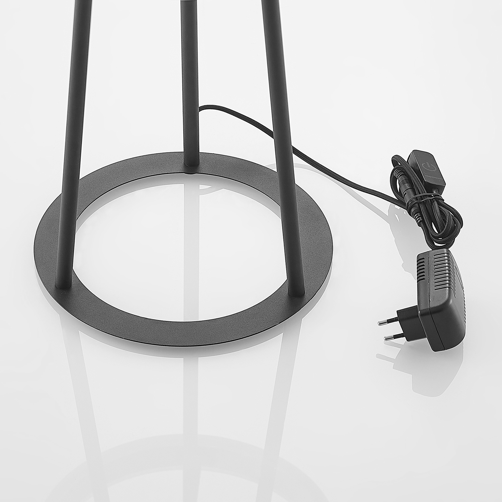 Lucande Seppe -LED-pöytälamppu, Nikkeli - Image 7