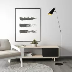 Lucande Wibke -lattiavalaisin, Musta